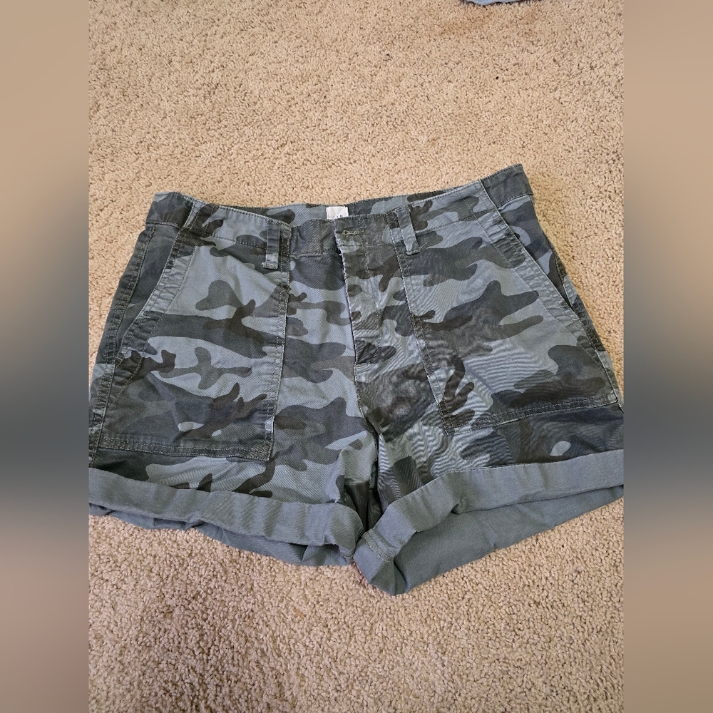 GAP 5" Shorts